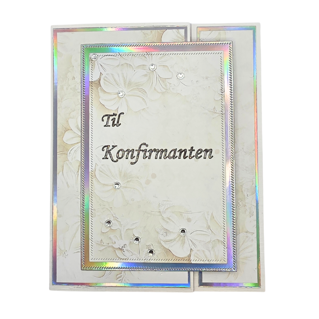 Håndlaget konfirmasjonskort – “Til Konfirmanten” (hvit/blomstermotiv med holografiske detaljer)+