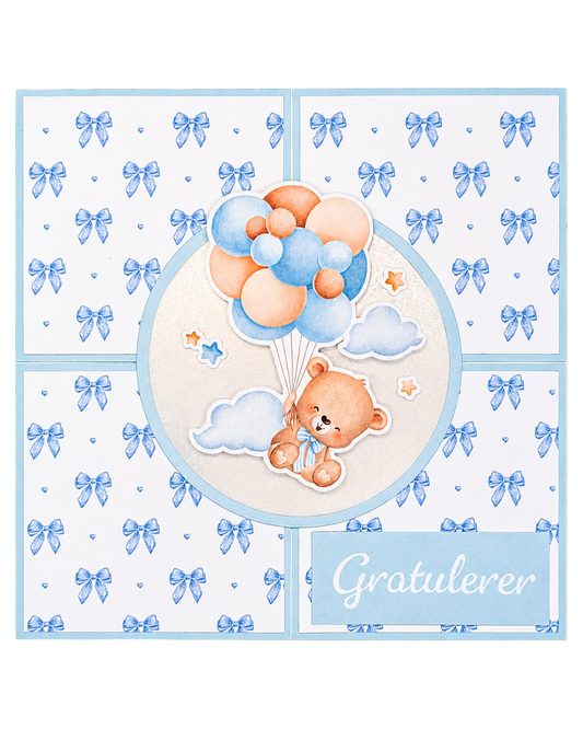 Skydrøm – Håndlaget babykort i blått 💙☁️