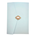 Dåpskort “Prins” – håndlaget med perlemorark og lomme