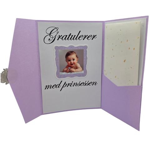 Dåpskort “Prinsesse” – håndlaget med perlemorark og lomme