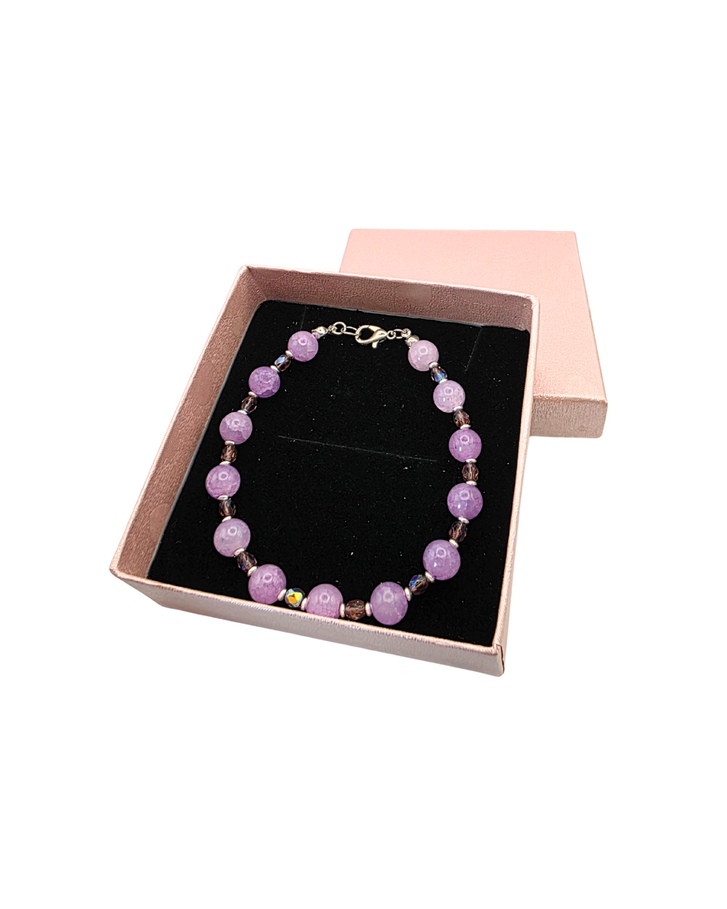 Unike, håndlagde armbånd i flere farger