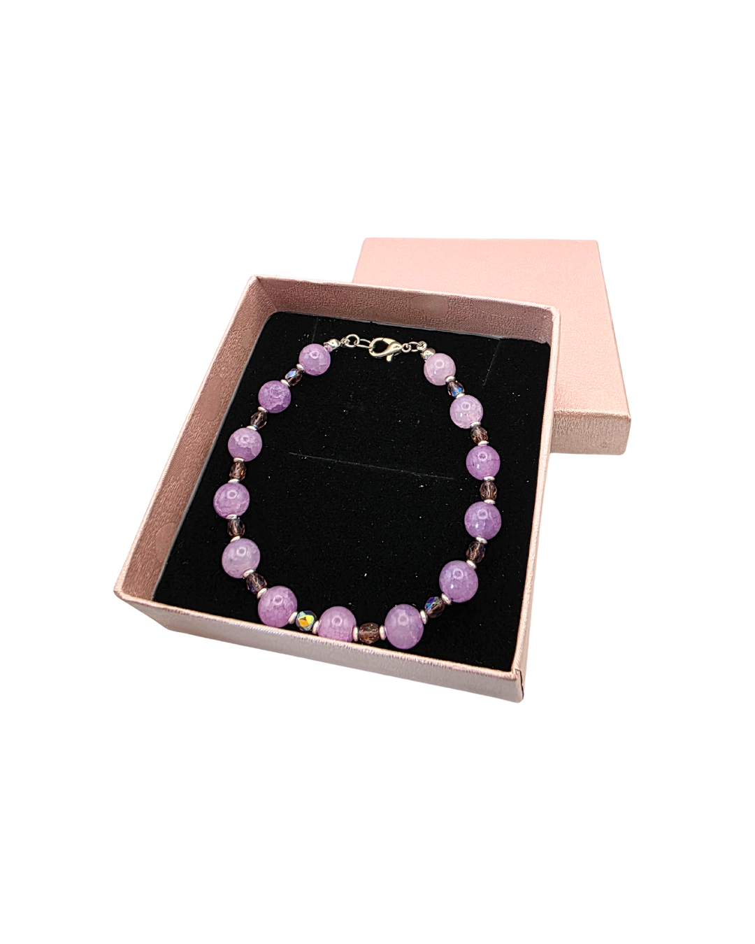 Unike, håndlagde armbånd i flere farger