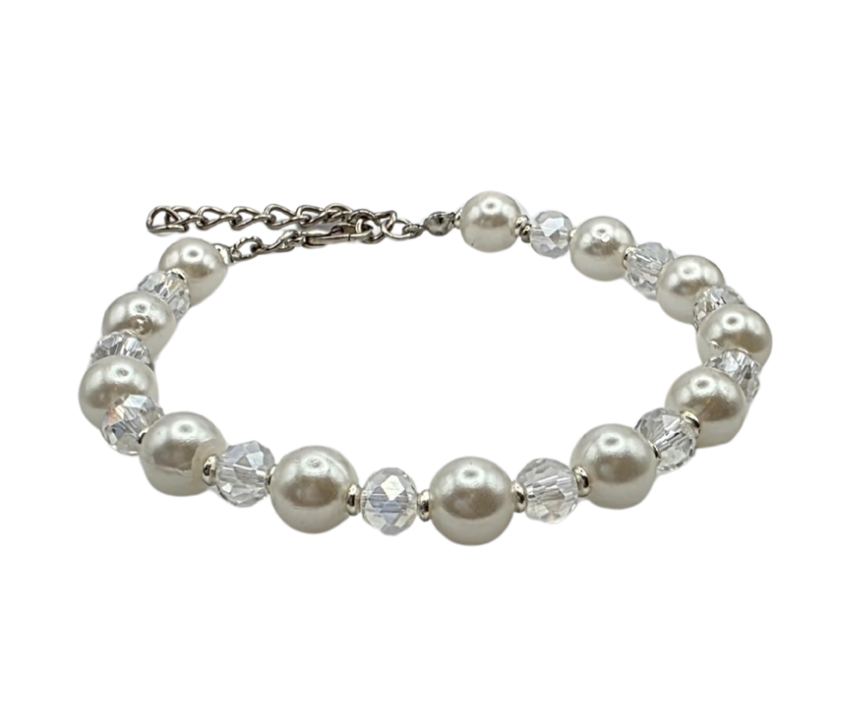 Unike, håndlagde armbånd i flere farger