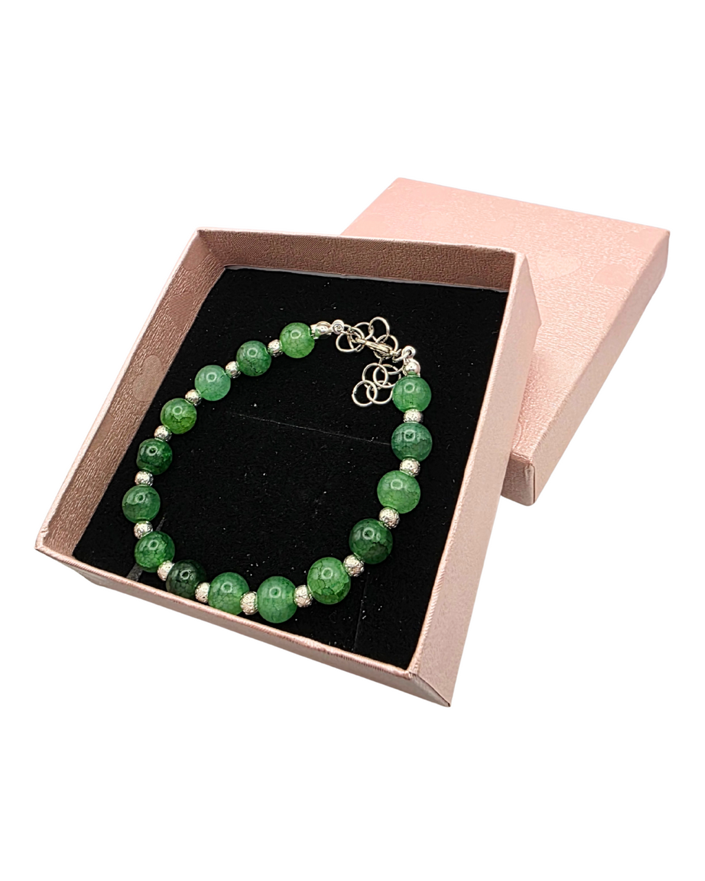 Unike, håndlagde armbånd i flere farger